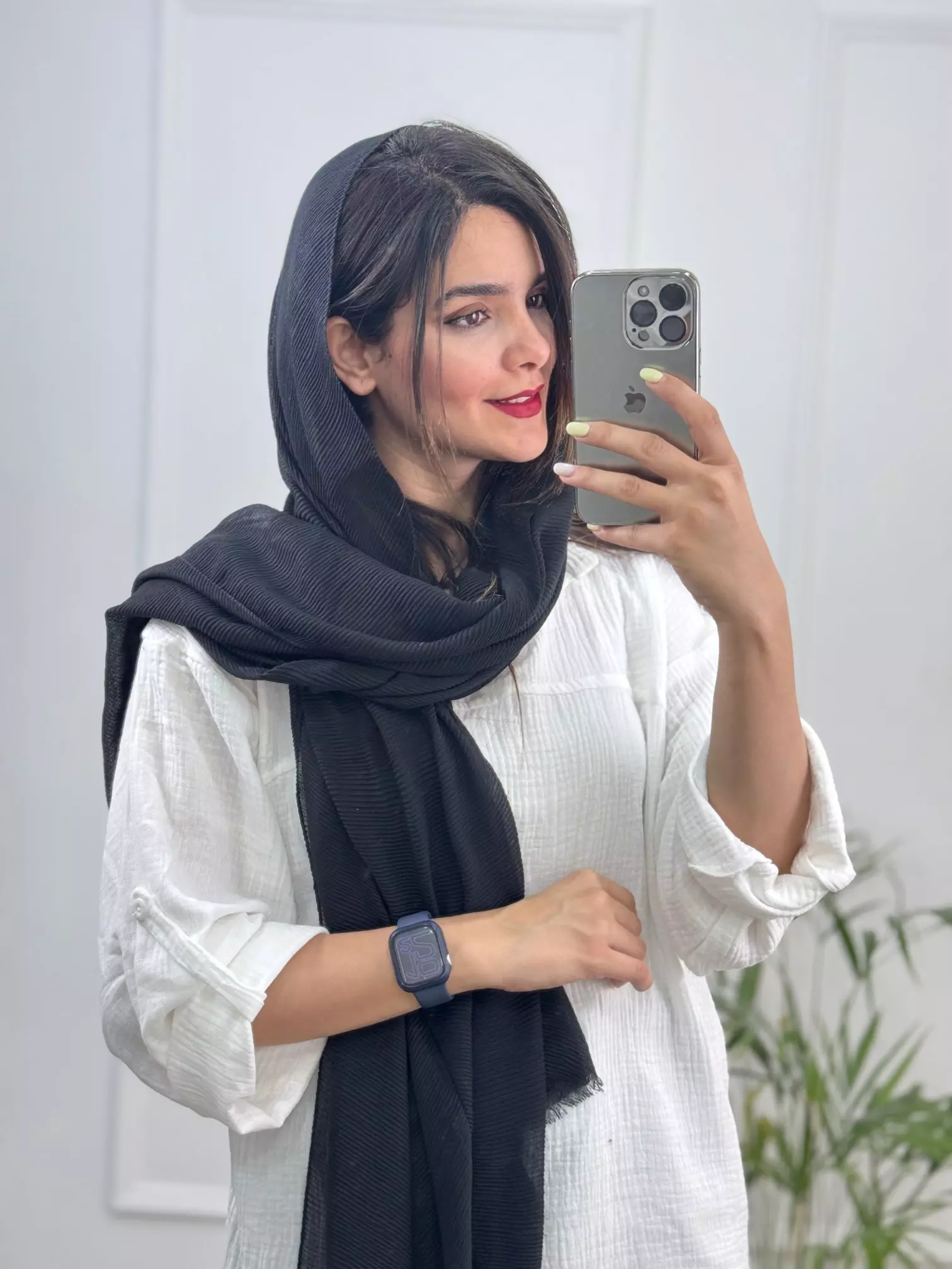 شال پلیسه زنانه