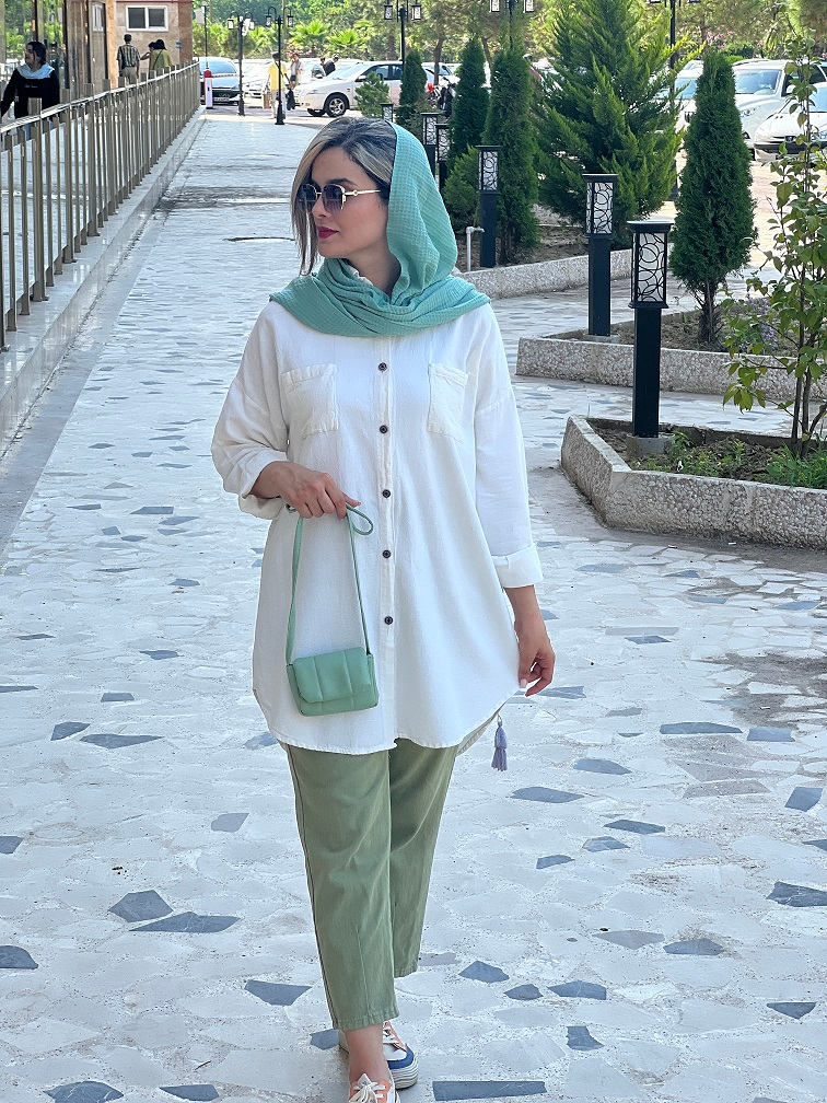مانتو گلوریا لینن