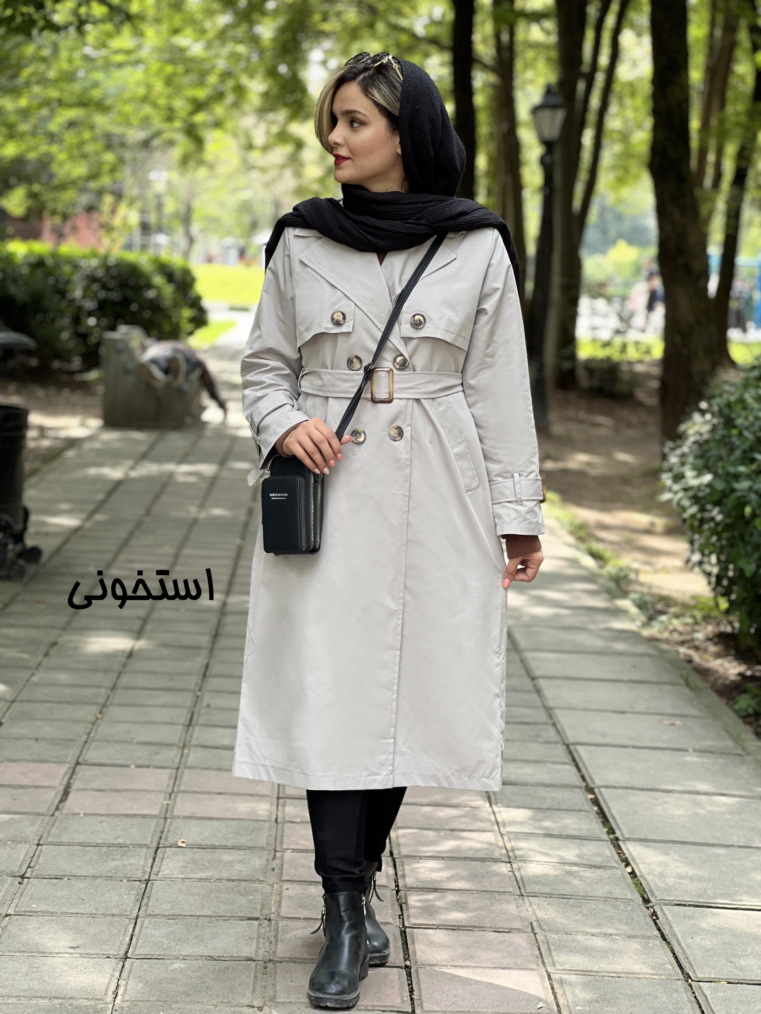 بارونی بلند چهاردکمه