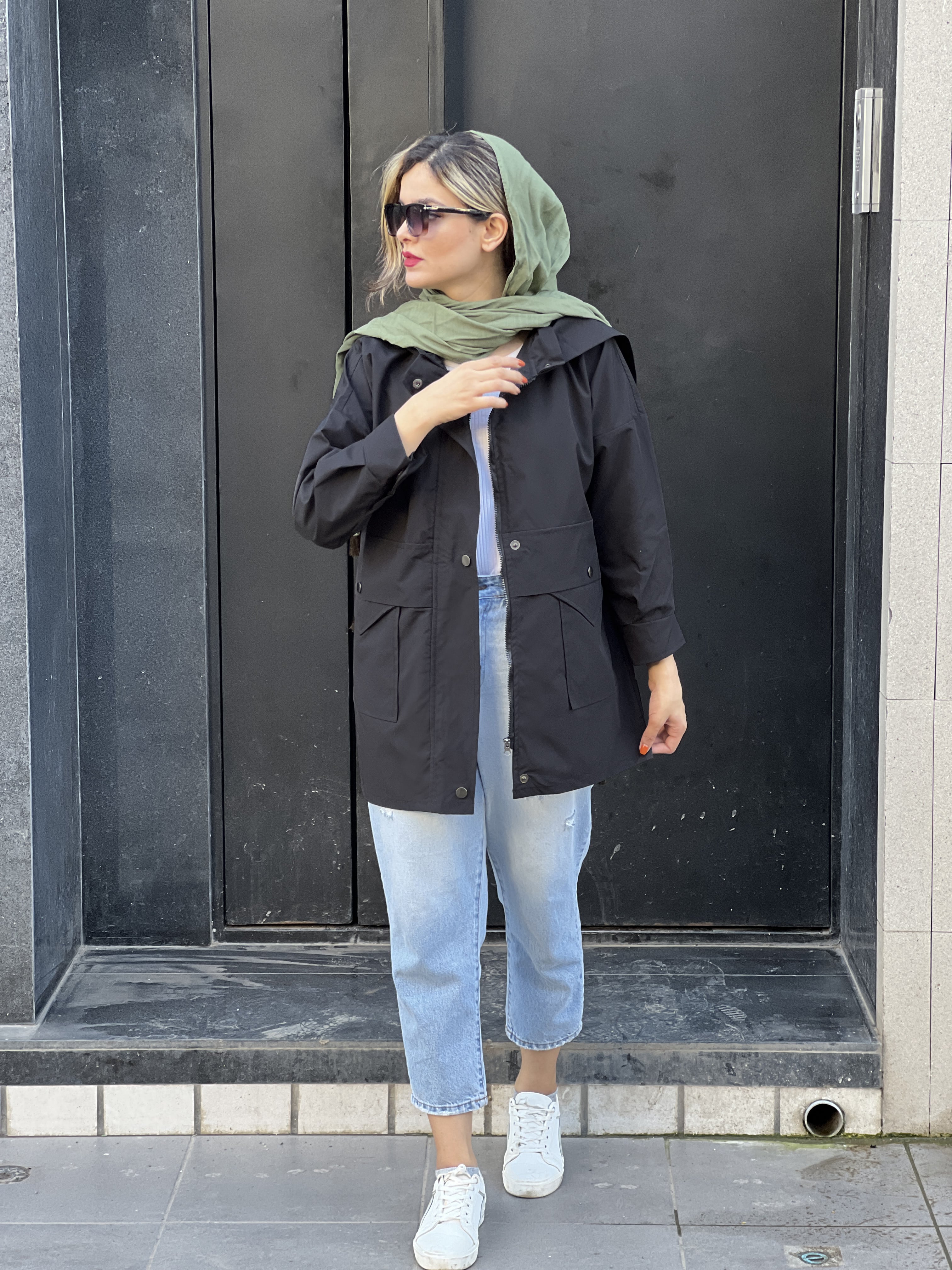 بارونی اسپرت ترانه