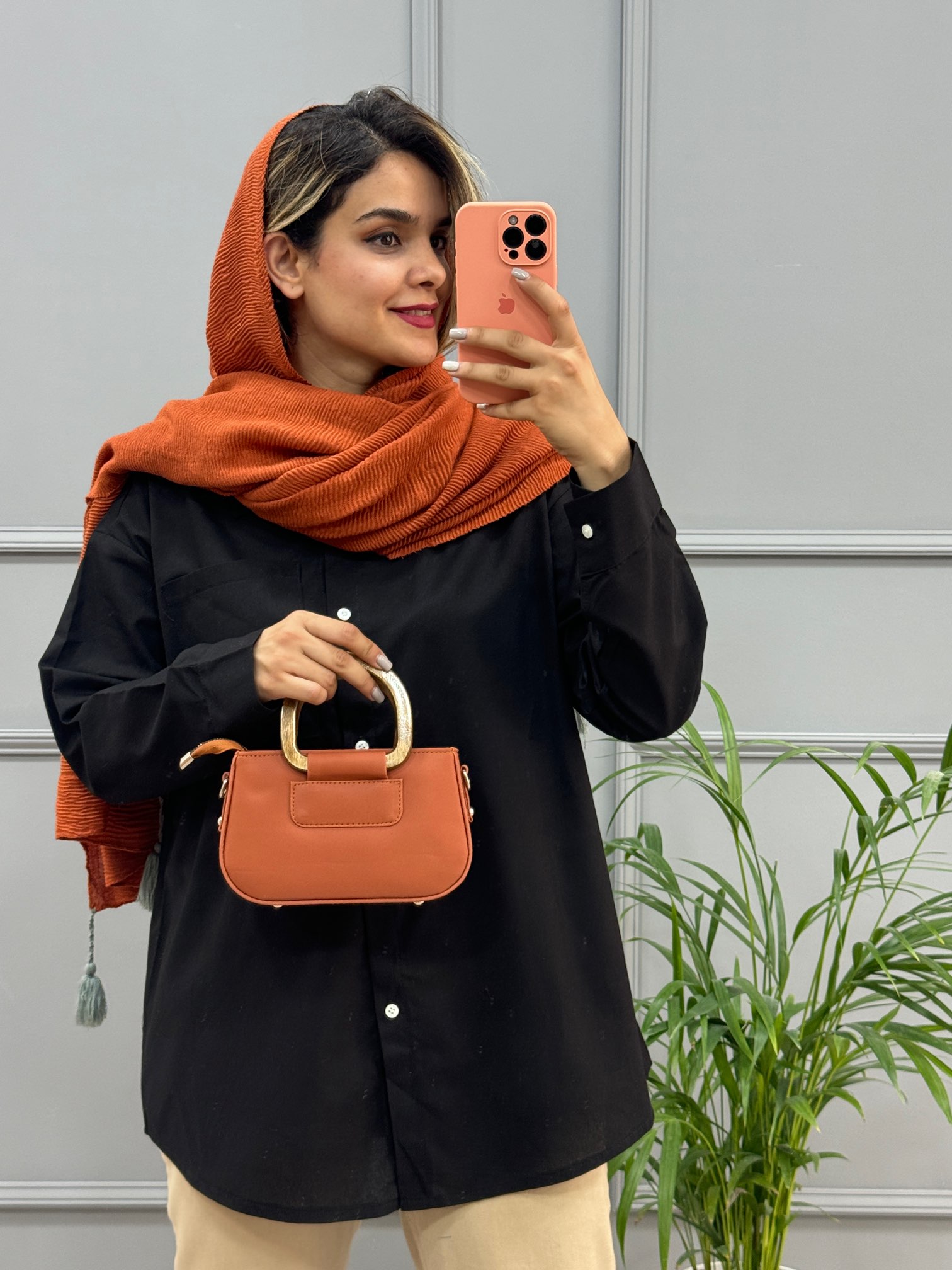 مانتو لینن پریسا
