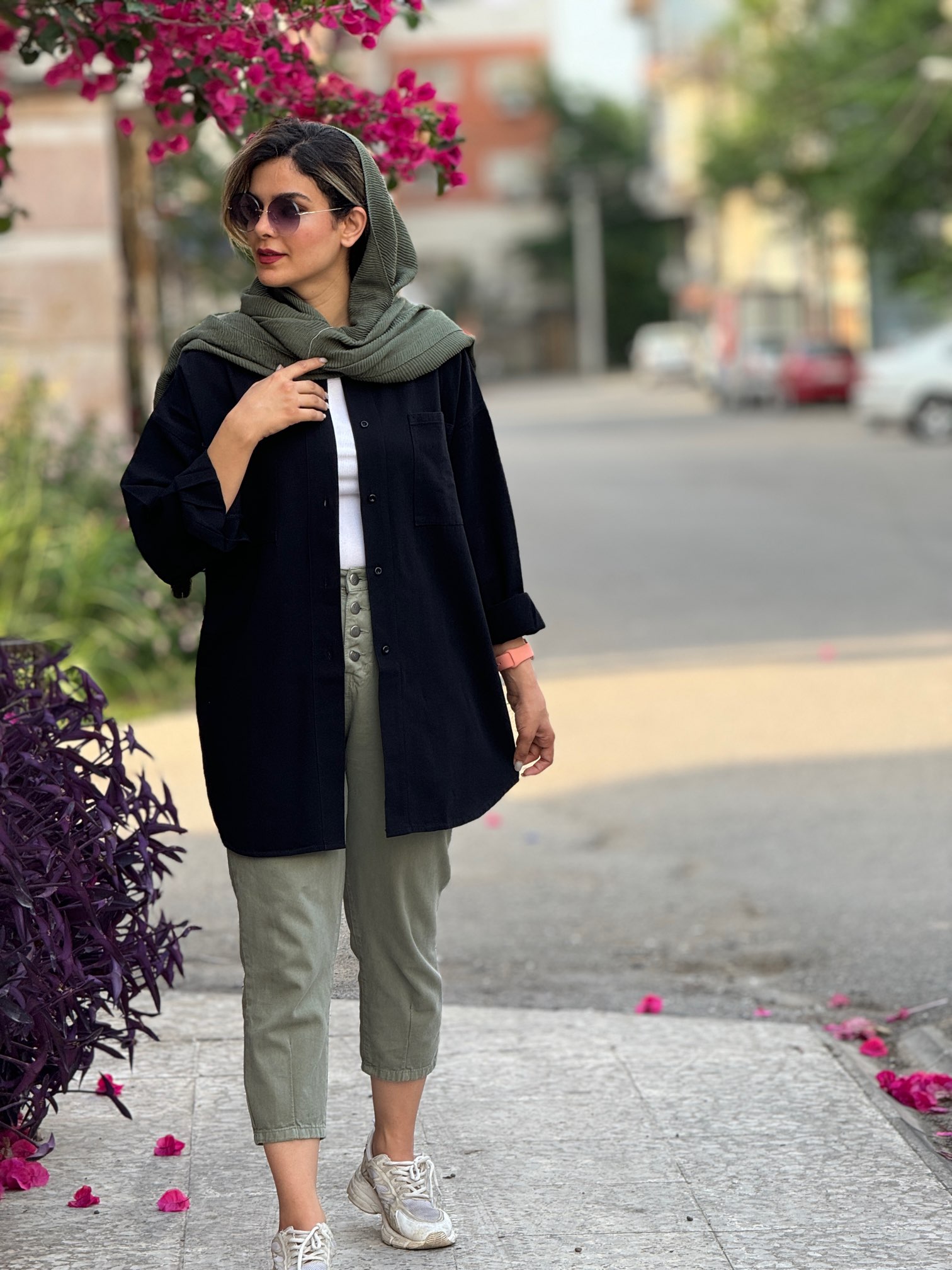مانتو کتان هستی