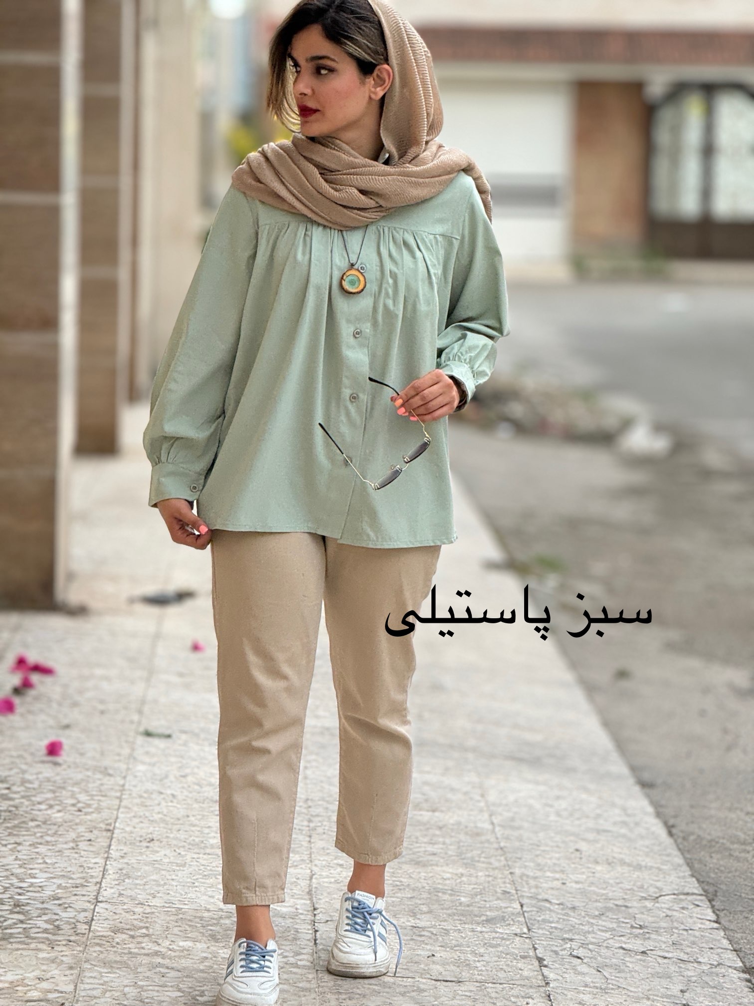 مانتو شومیزی مَلوس ( دارای ایراد جزیی )