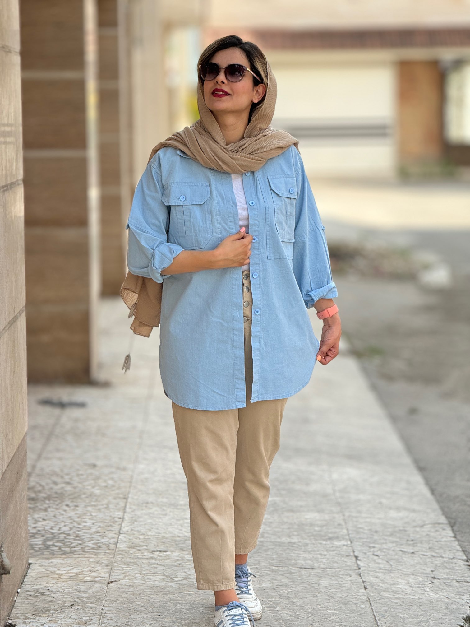 مانتو لینن ساتین ( دارای ایراد جزیی)