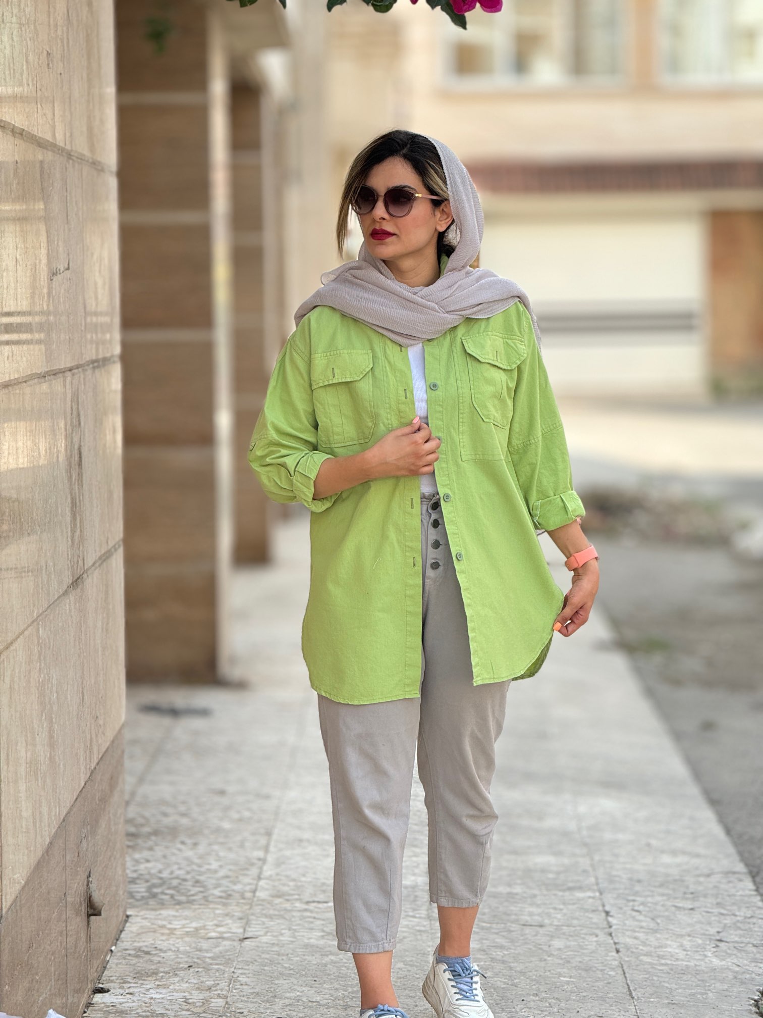 مانتو لینن ساتین ( دارای ایراد جزیی)