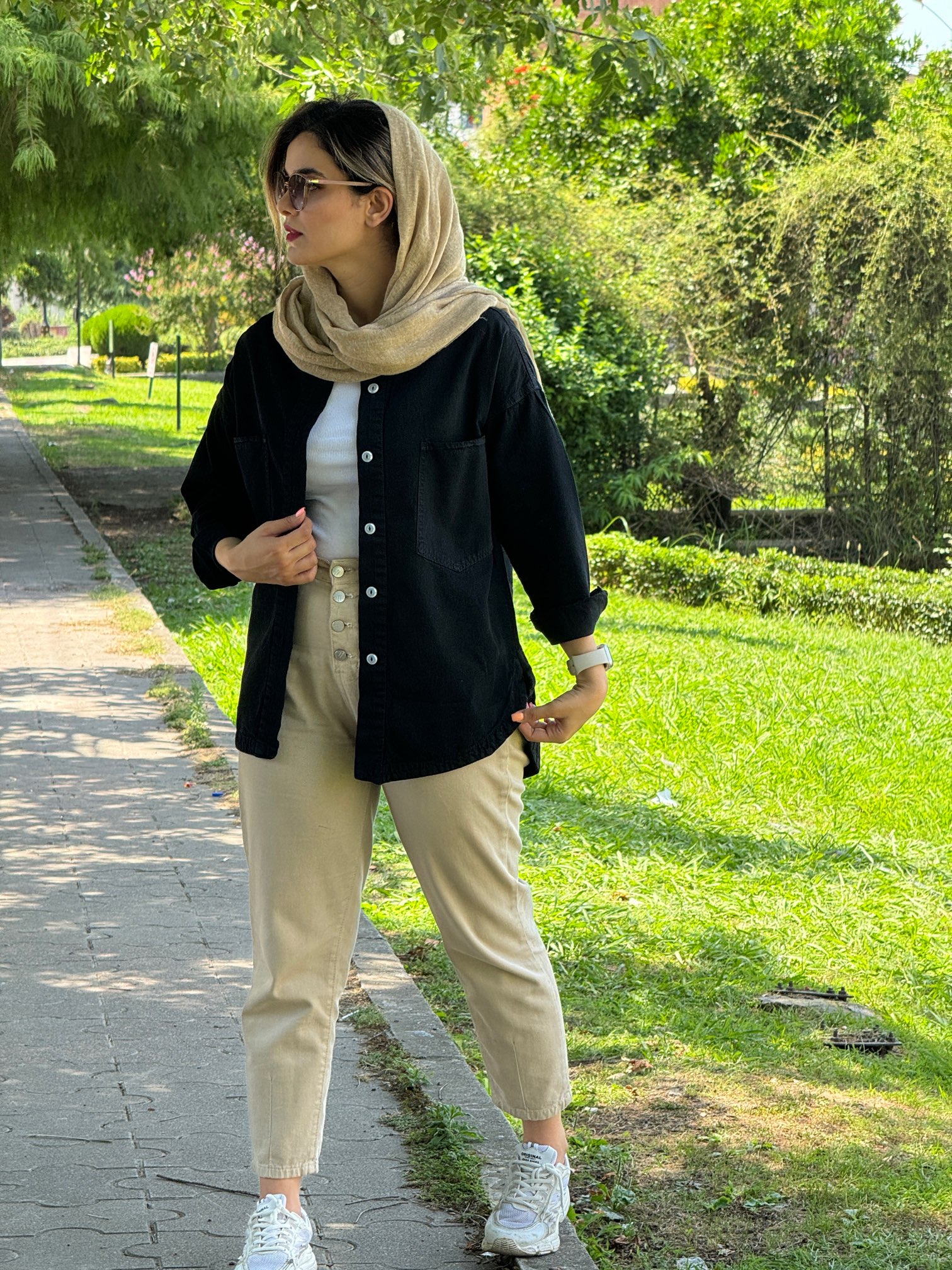 کتان رنگی مَنگو