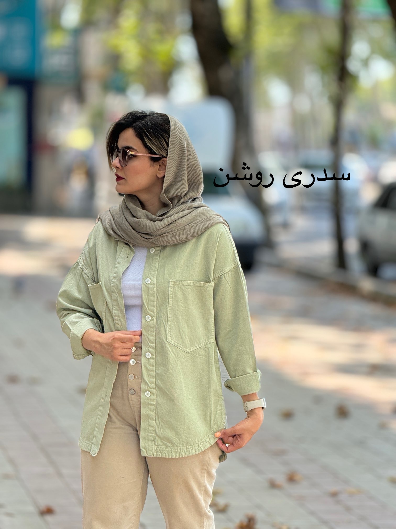 کتان رنگی مَنگو