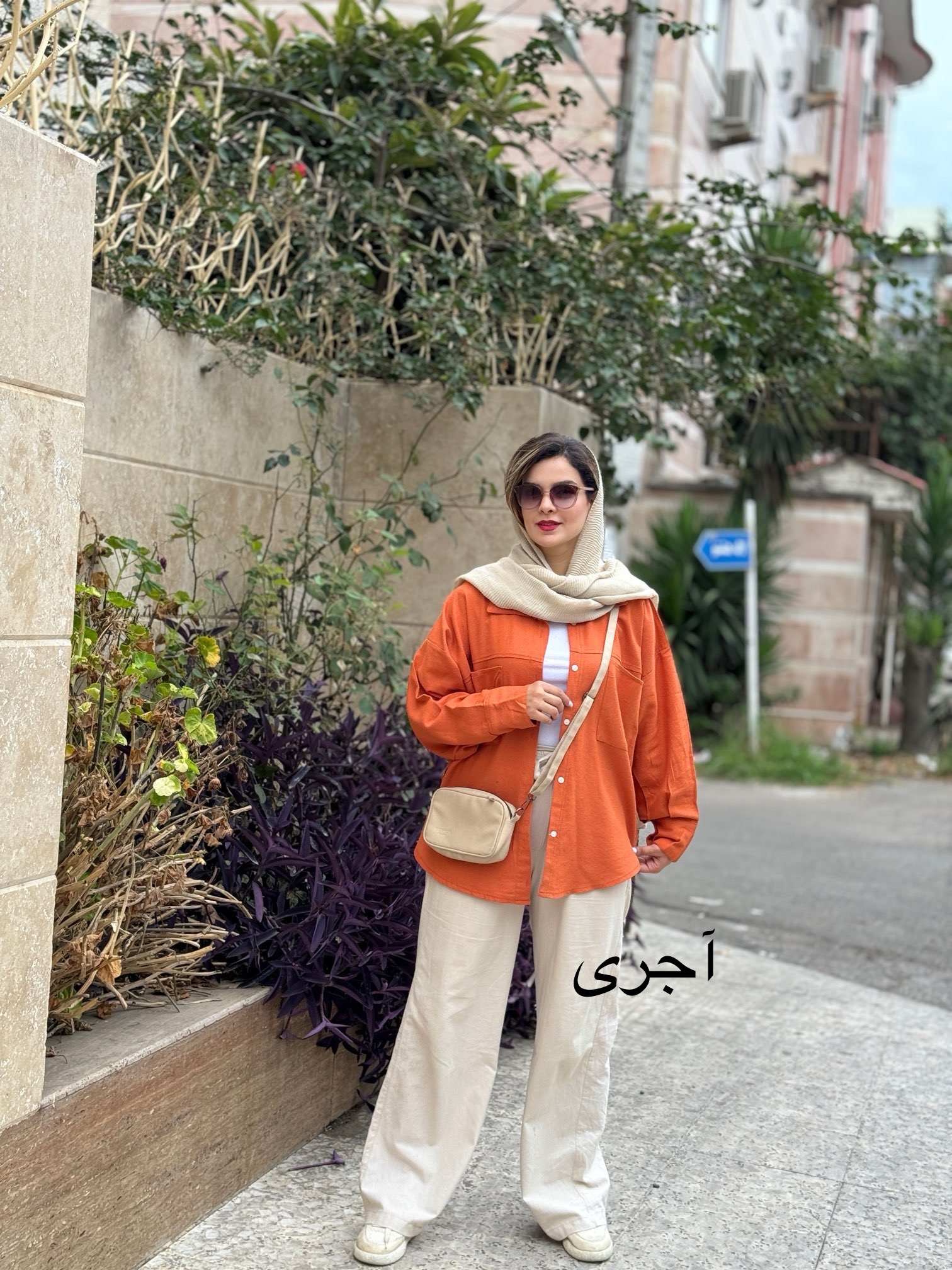 مانتو کنفی مداد رنگی