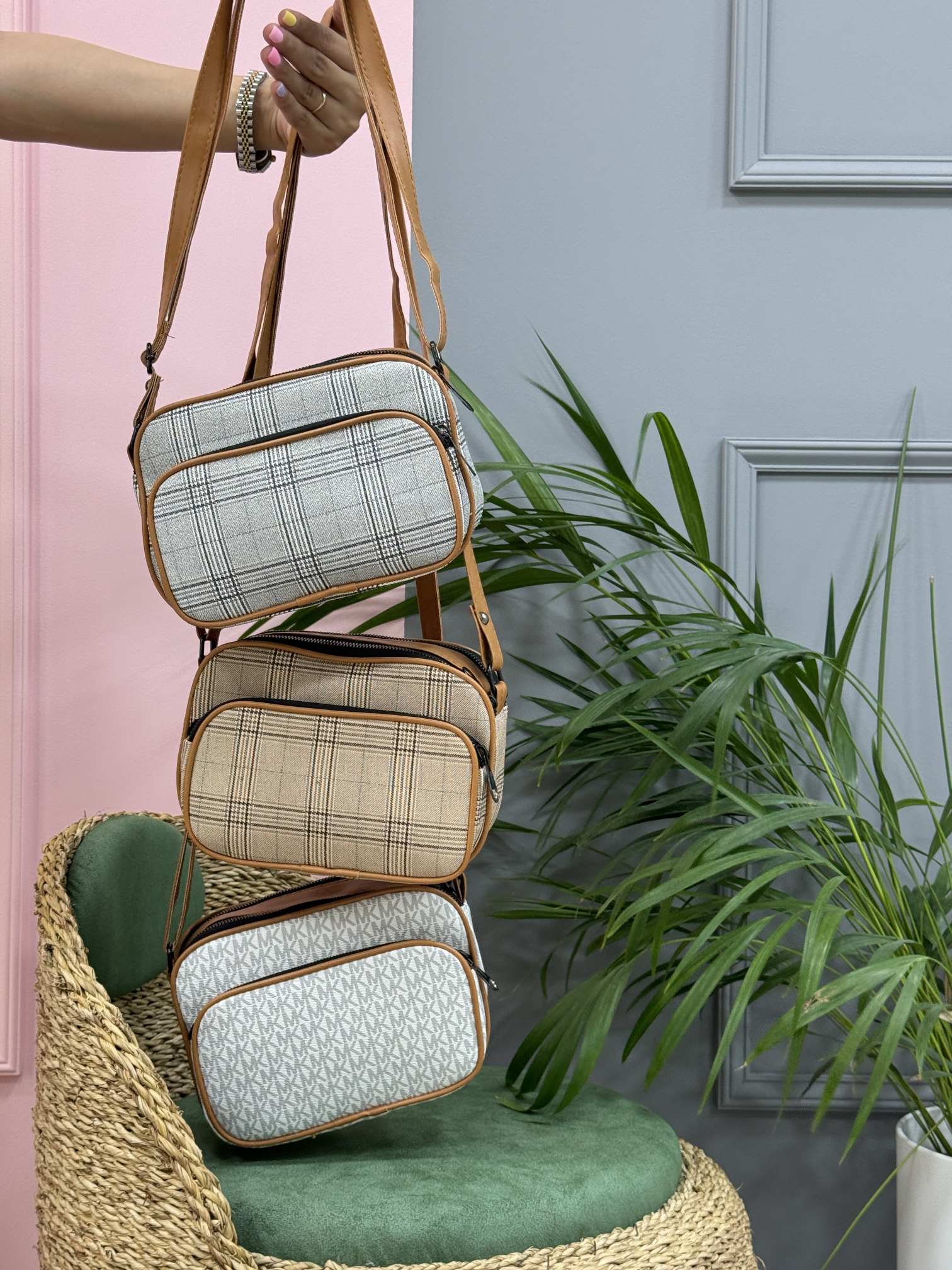 کیف زنانه اَفرا