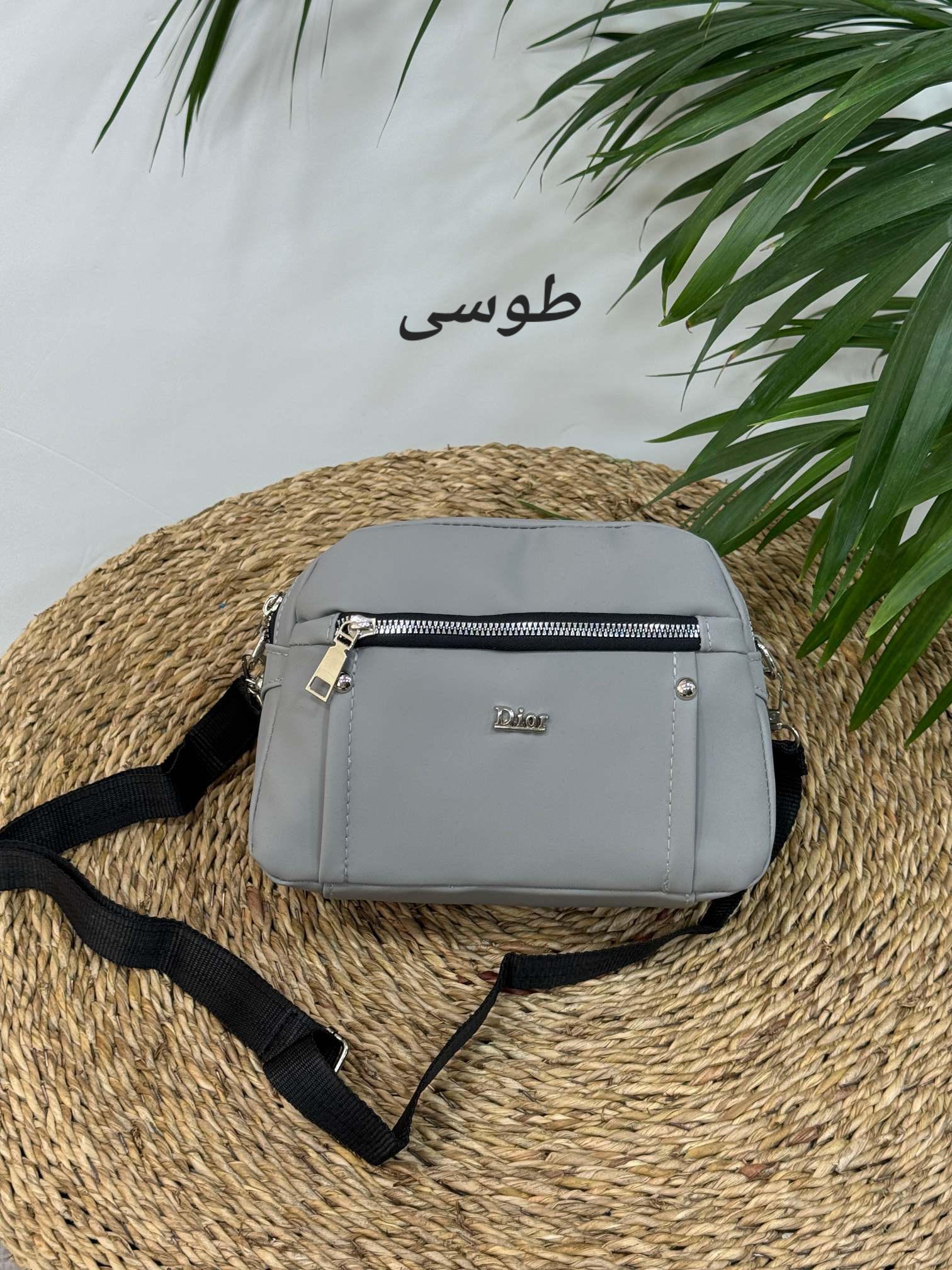 کیف زنانه چیکا