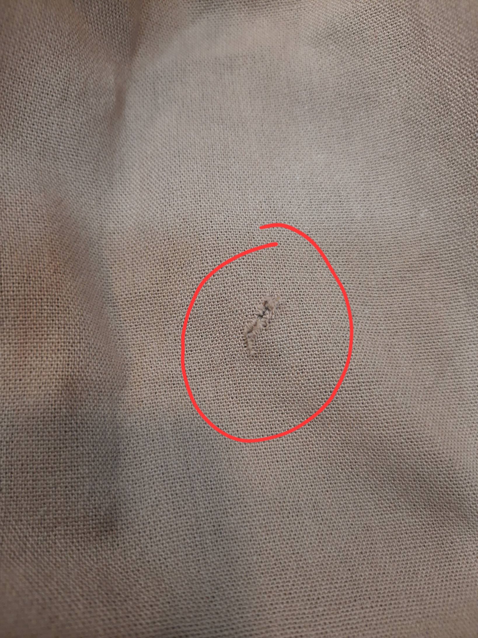 مانتو لینن سه دکمه ( دارای ایراد جزئی )
