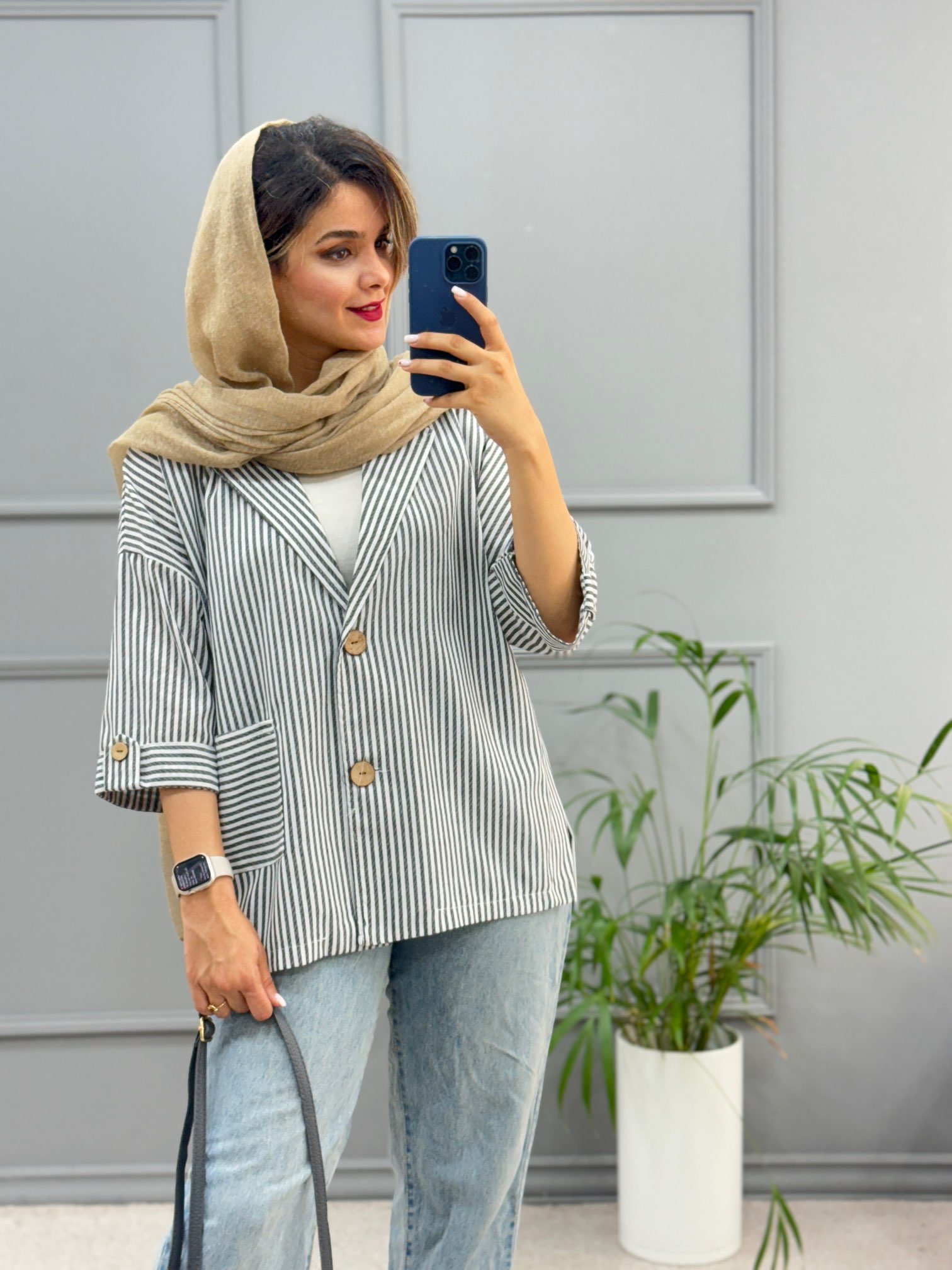 مانتو کتی لارا