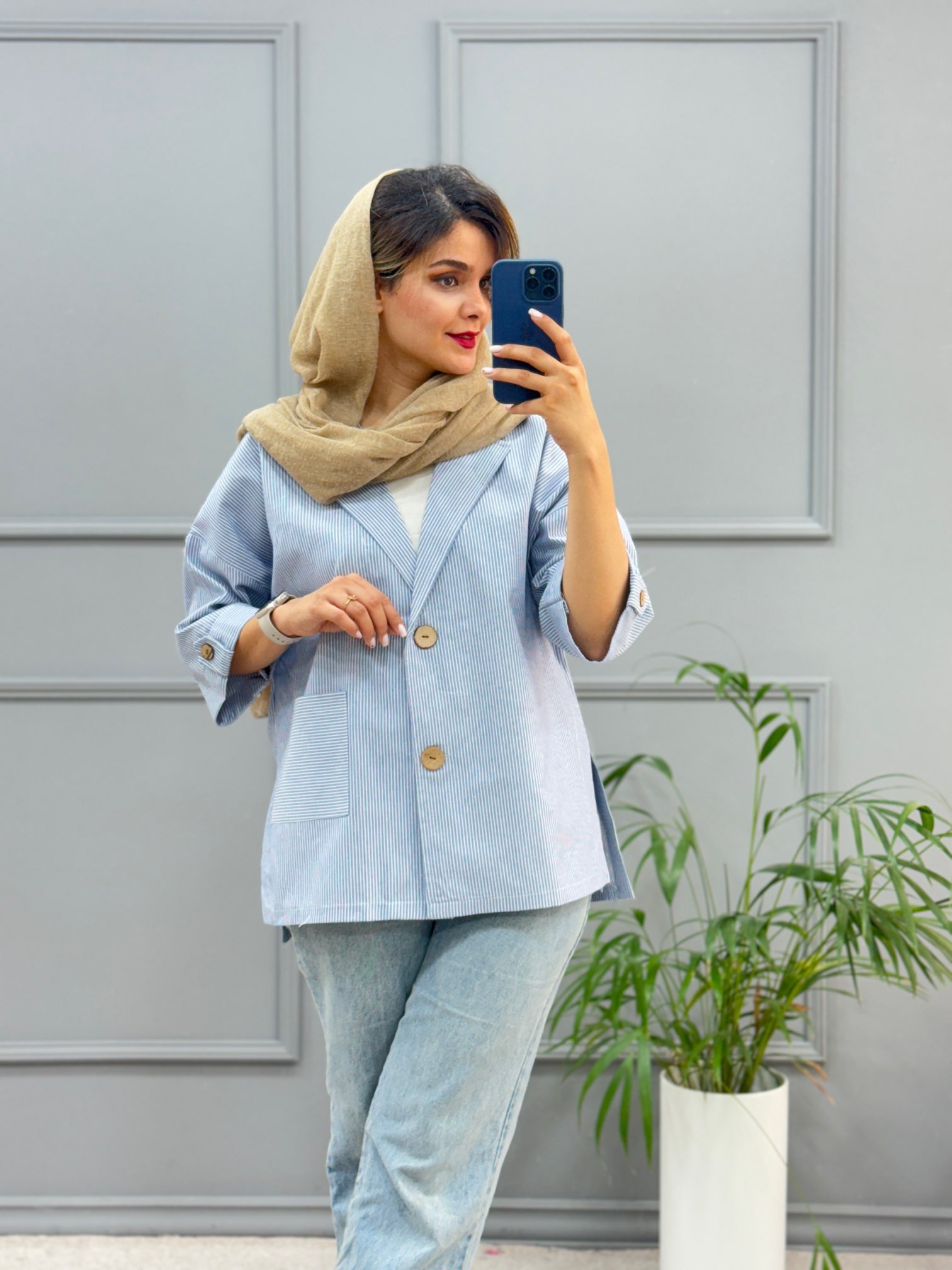 مانتو کتی لارا