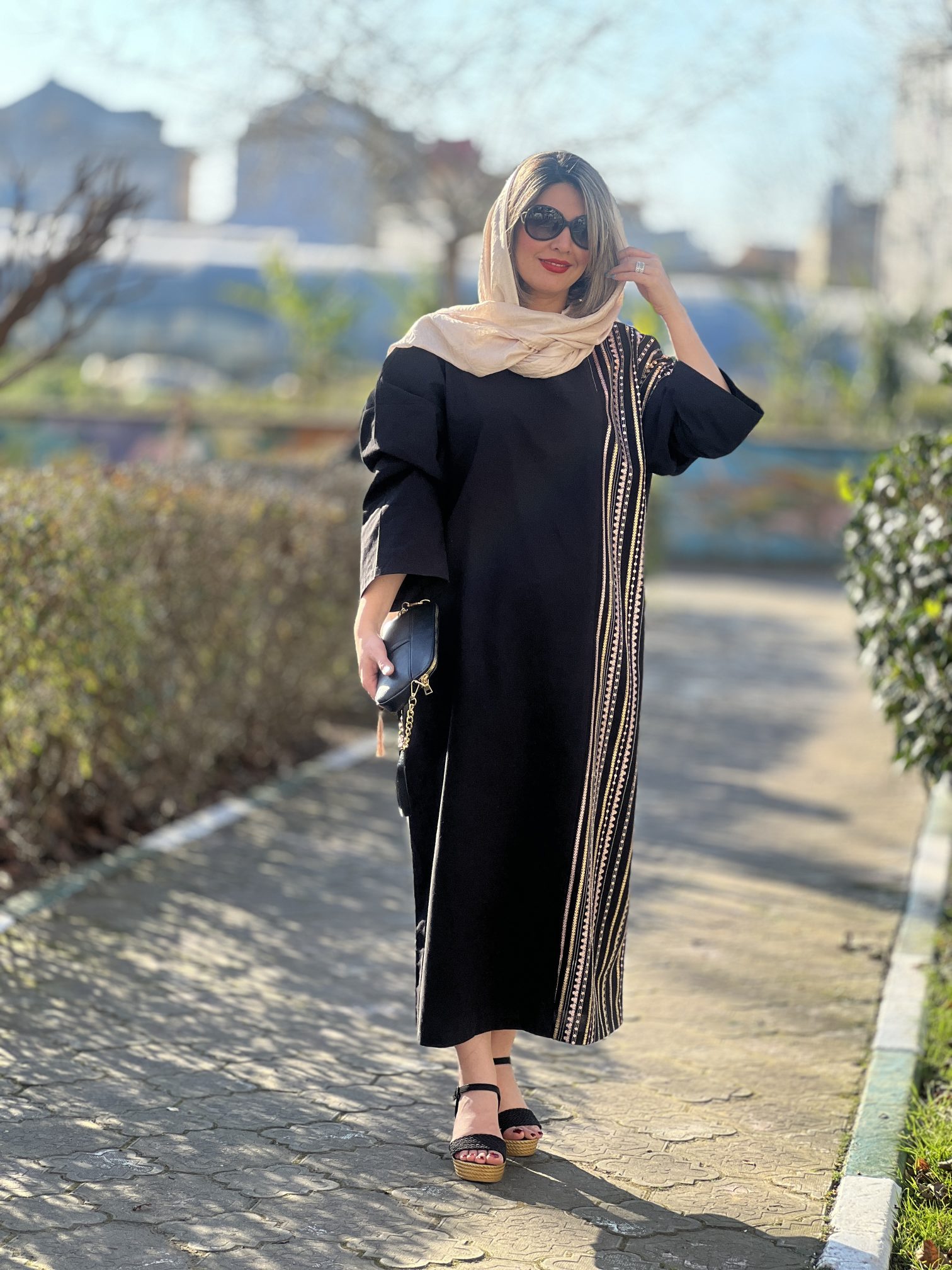 کفتان مشکی طرحدار