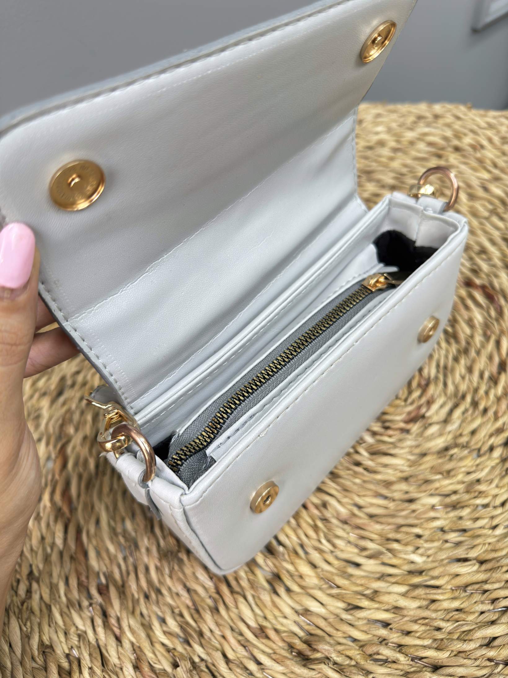 کیف زنانه نازی