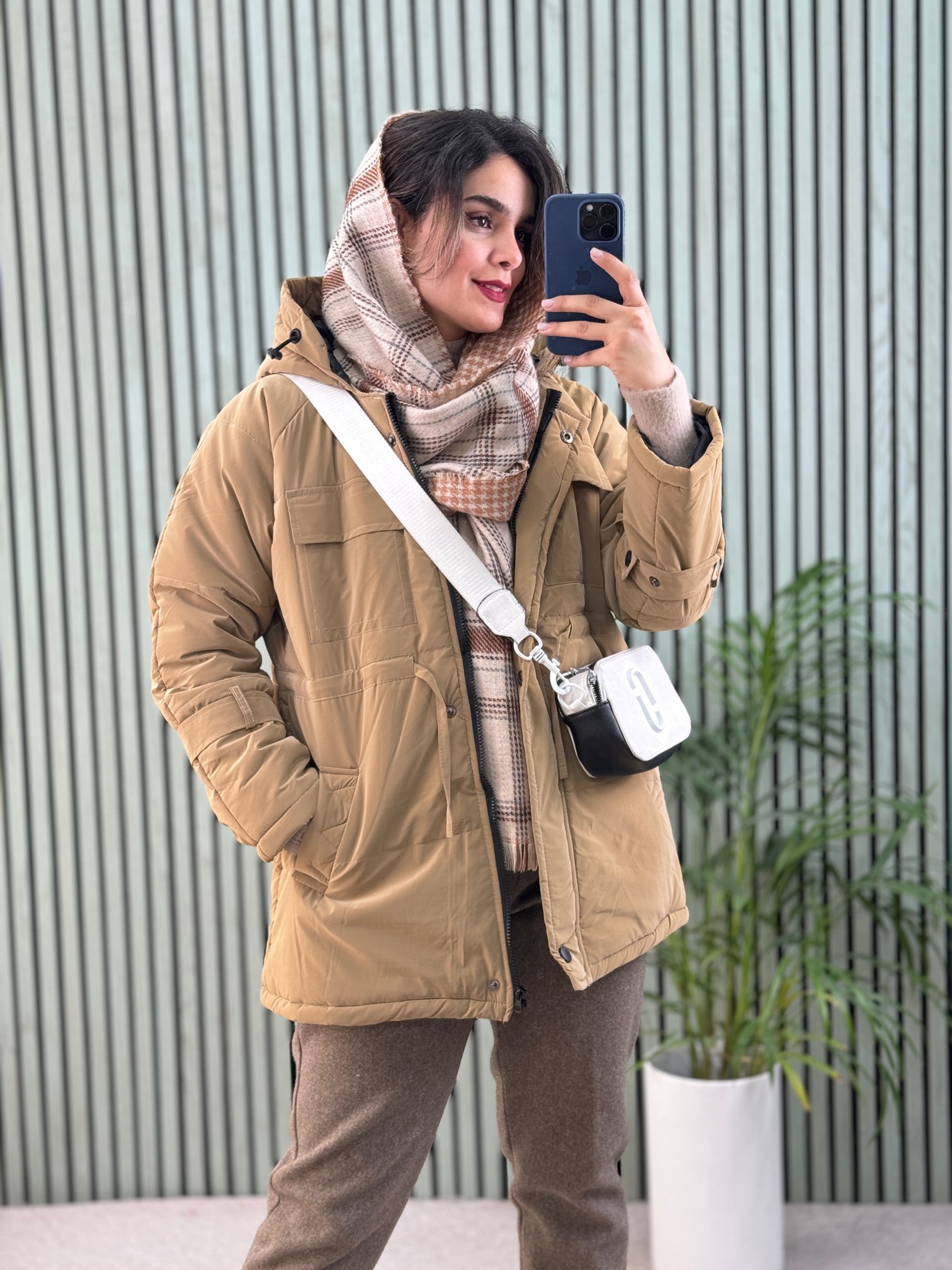 کاپشن کلاهدار ونوس