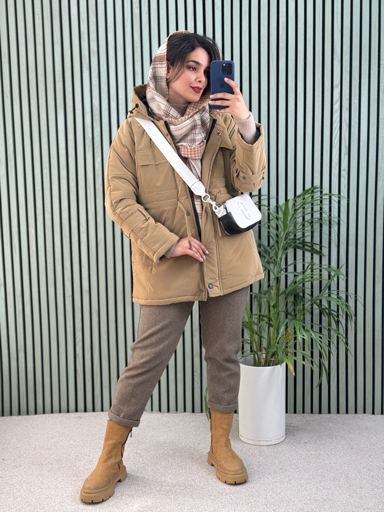 کاپشن کلاهدار ونوس
