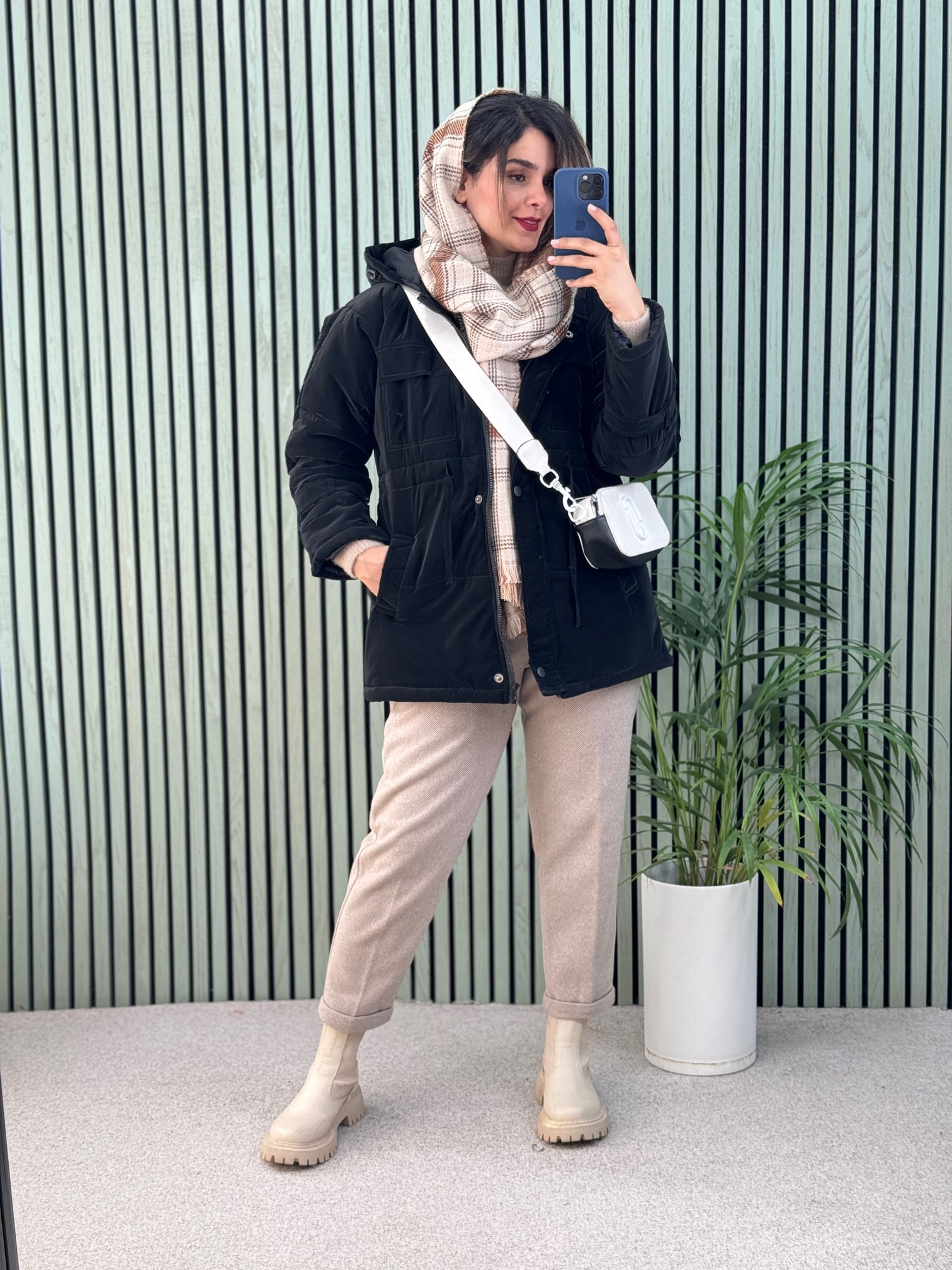 کاپشن کلاهدار ونوس