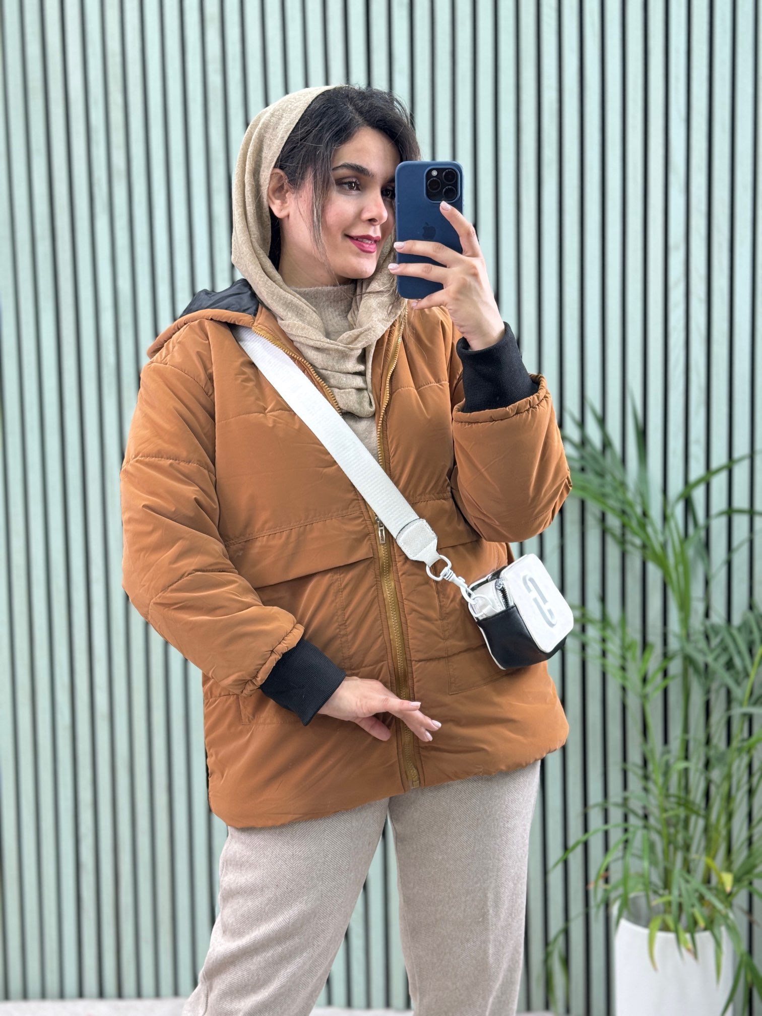کاپشن کلاهدار نیل