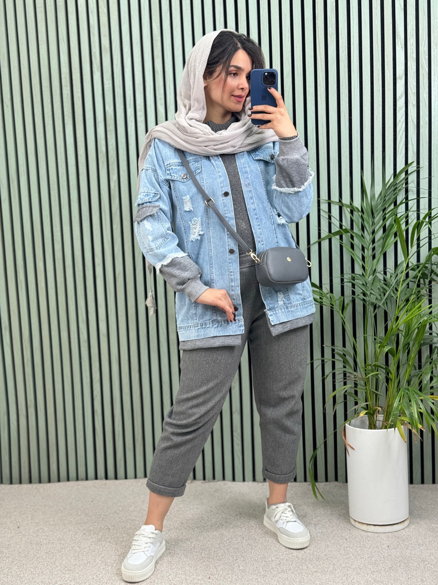 مانتو‌جین کلاهدار ترکیبی