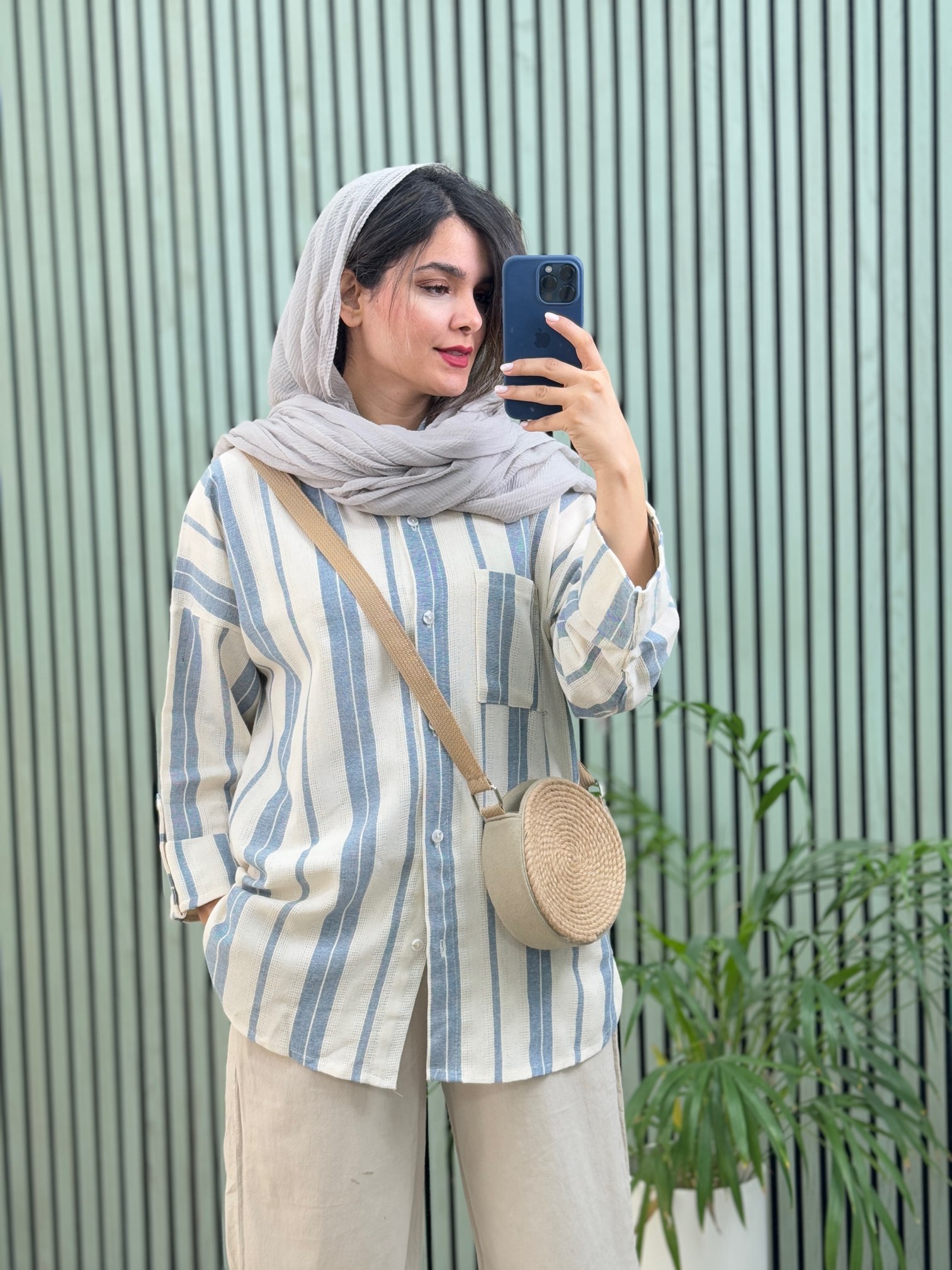 مانتو لینن شادلی