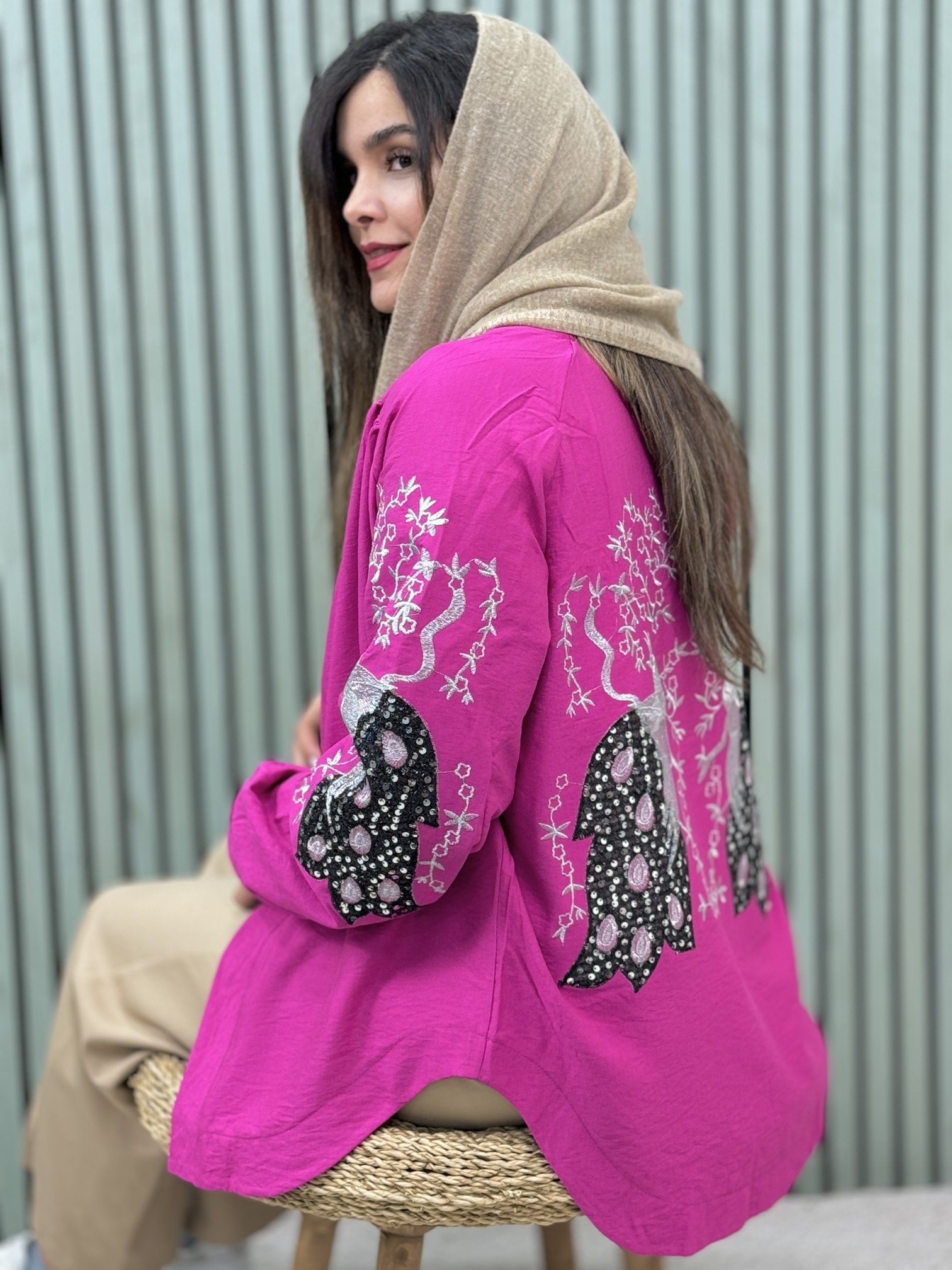 شومیز مانتویی گلدوزی طاووس