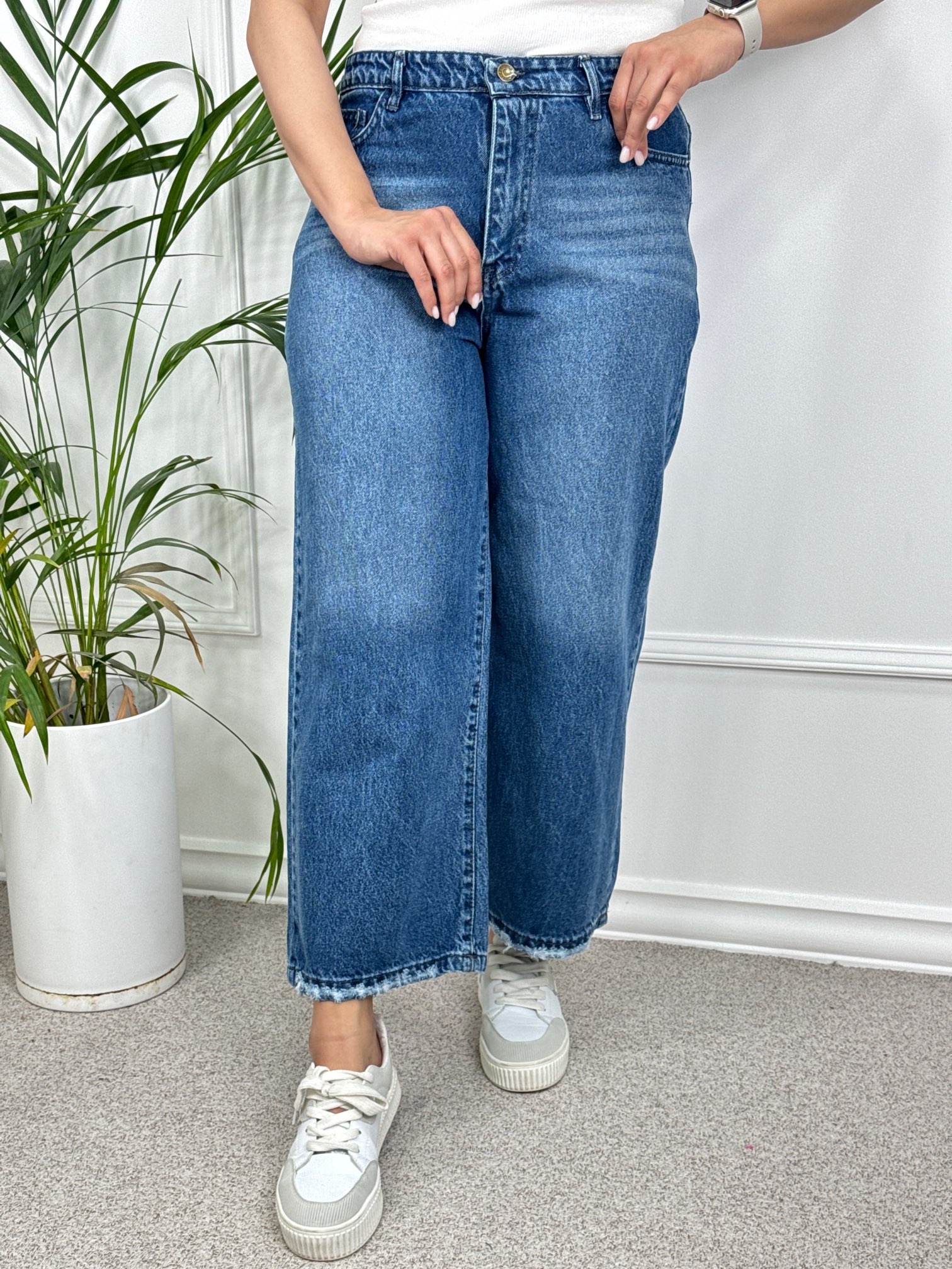 شلوار جین واید لگ (wide Leg)