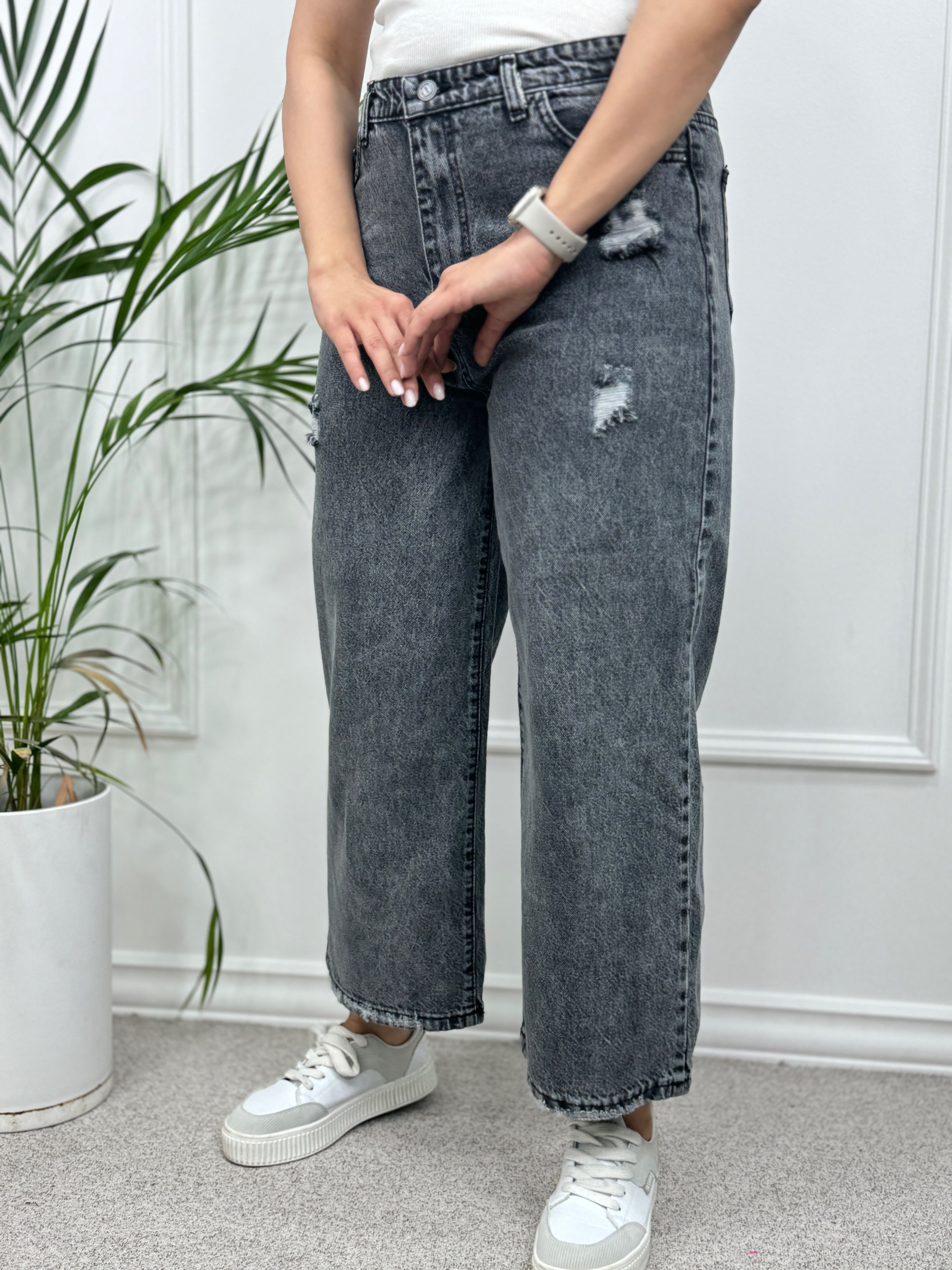 شلوار جین واید لگ (wide Leg)