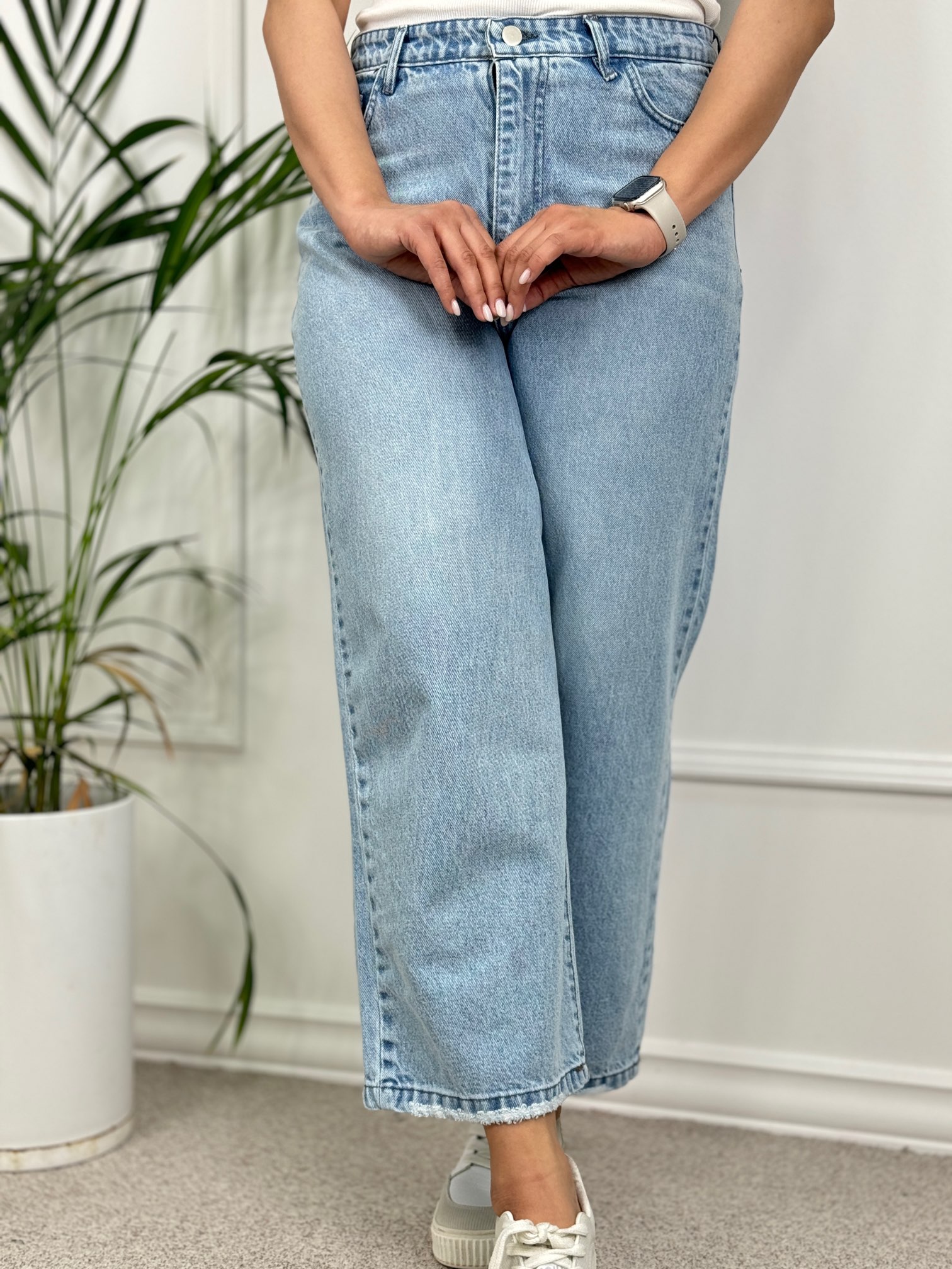 شلوار جین واید لگ (wide Leg)