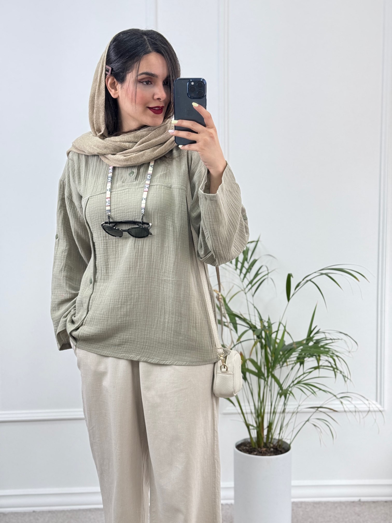 مانتو دبل فیس رِبکا