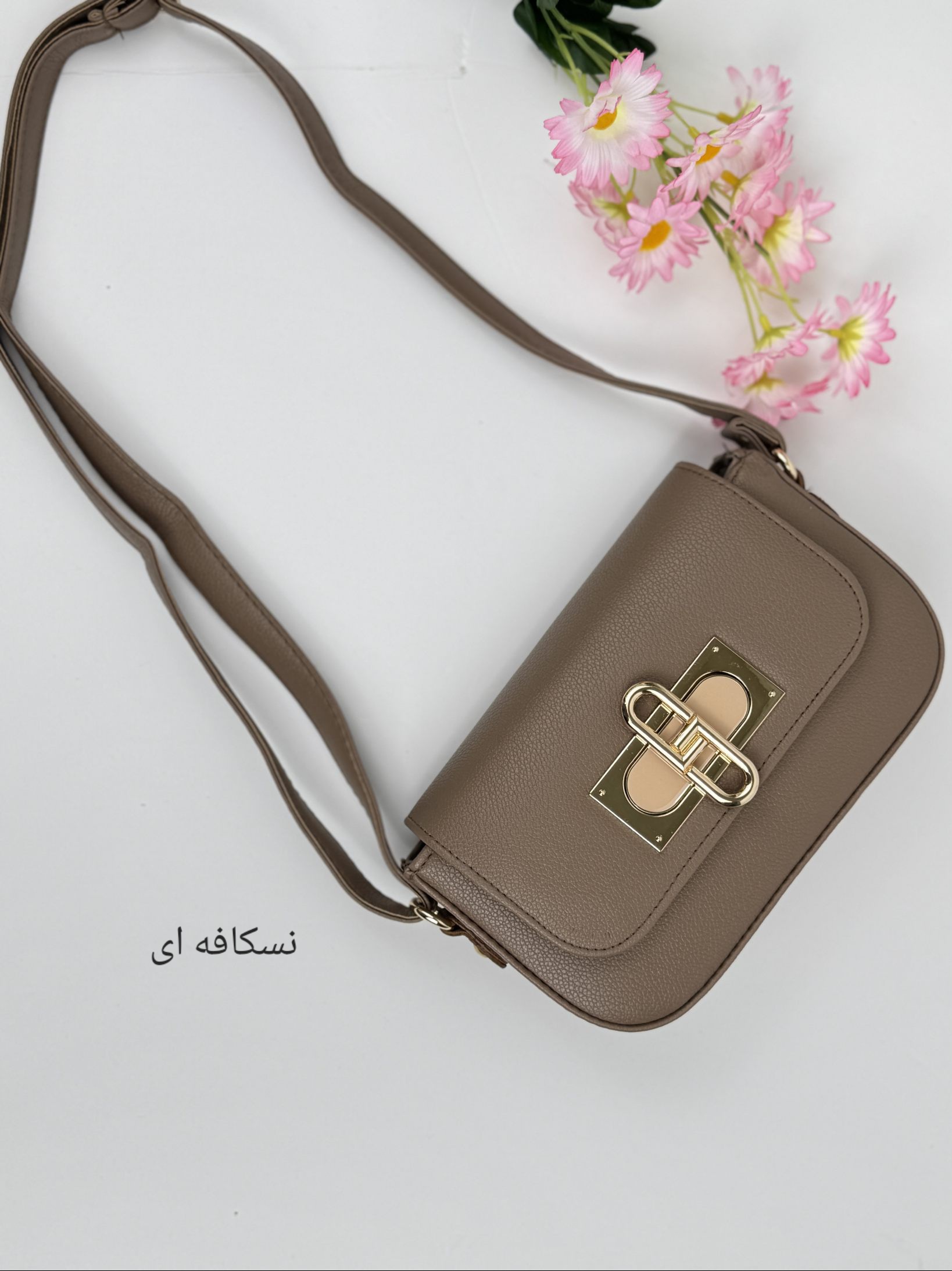 کیف دوشی آنیکا