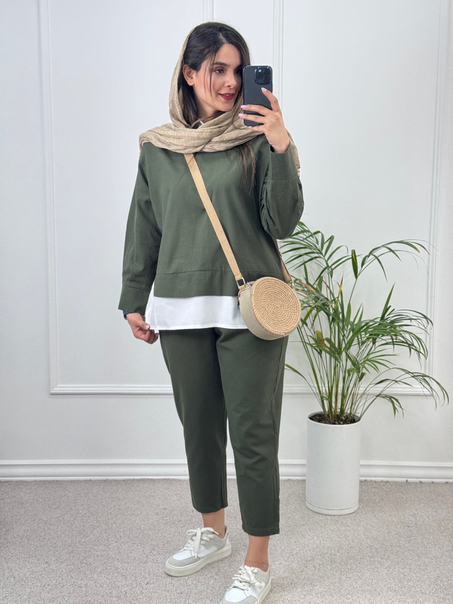 ست مانتو شلوار مام استایل ( دارای ایراد جزئی )