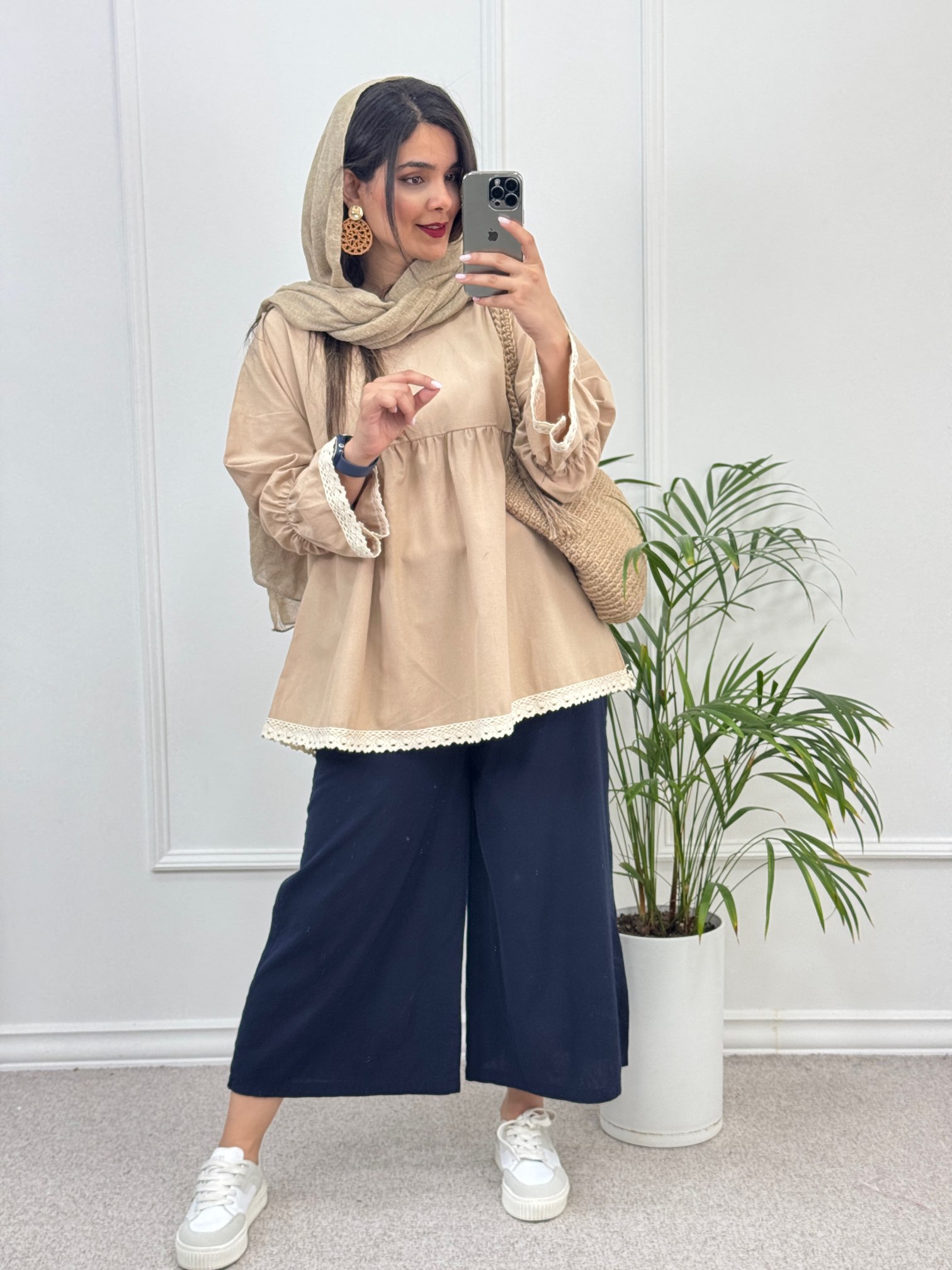 مانتو شومیزی مانا