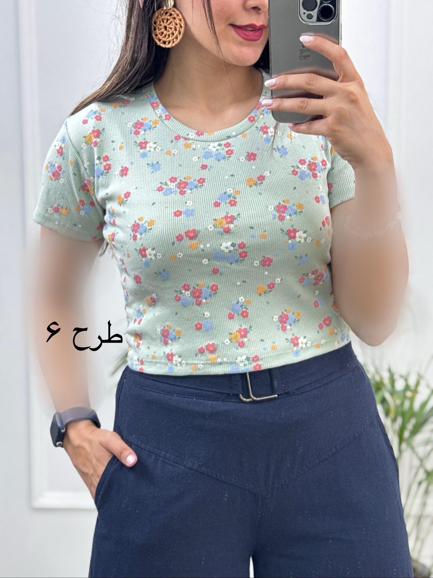 کراپ تیشرت آروشا